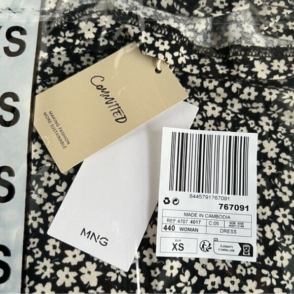 Mango, Flower Print Long Sleeve Dress - Black. Size: XS, 2 US. NIB - Picture 3 of 10